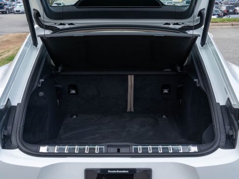 Certified 2025 Porsche Panamera image 17