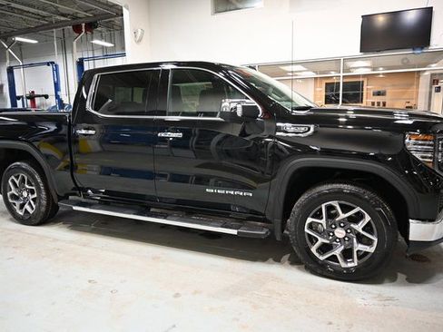 New 2026 GMC Sierra 1500 SLT w/ SLT Premium Plus Package image 4