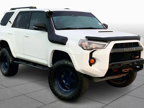 Used 2021 Toyota 4Runner TRD Off-Road Premium w/ Moonroof Package image 3