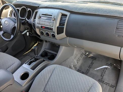 Used 2011 Toyota Tacoma 4x4 Double Cab image 18