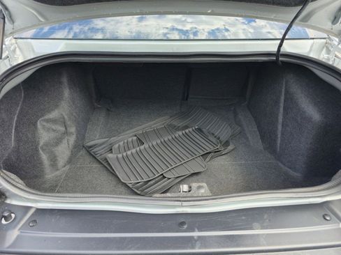 Used 2021 Dodge Challenger R/T Scat Pack RWD image 6