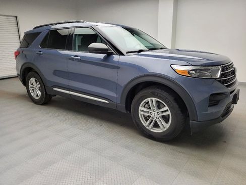Used 2021 Ford Explorer XLT image 11