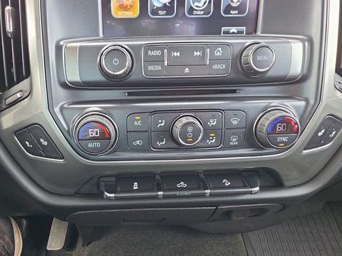 Used 2018 Chevrolet Silverado 1500 LT w/ All Star Edition AWD/4WD image 31