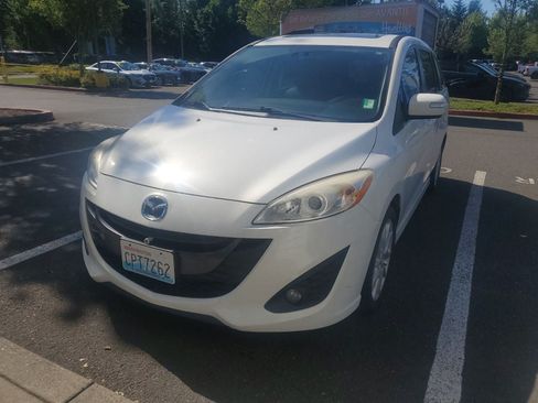 Used 2014 MAZDA MAZDA5 Grand Touring FWD image 1