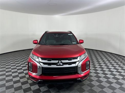 Used 2024 Mitsubishi Outlander Sport SEL image 2