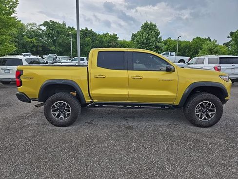 Used 2023 Chevrolet Colorado ZR2 w/ ZR2 Convenience Package III AWD/4WD image 8