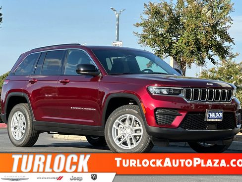 New 2025 Jeep Grand Cherokee Laredo X w/ Luxury Tech Group I image 1