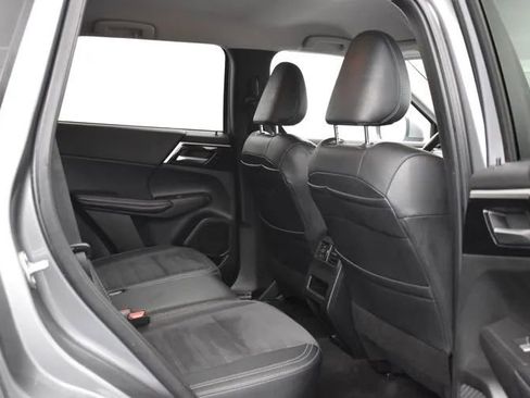 Used 2024 Mitsubishi Outlander Ralliart AWD/4WD image 18