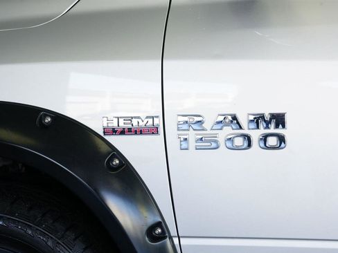 Used 2014 RAM 1500 Laramie w/ Convenience Group image 6