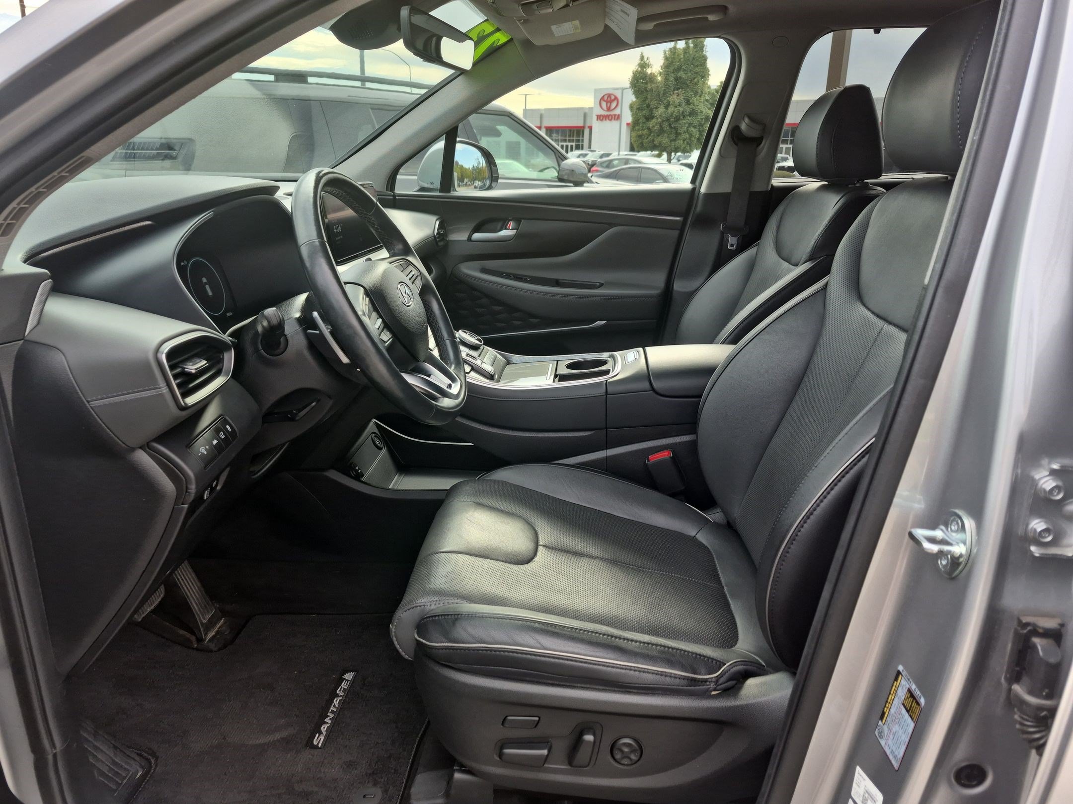 Certified 2023 Hyundai Santa Fe Limited AWD/4WD image 17