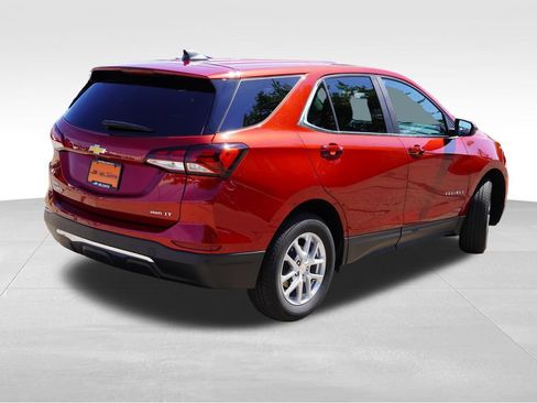Certified 2024 Chevrolet Equinox LT AWD/4WD image 5