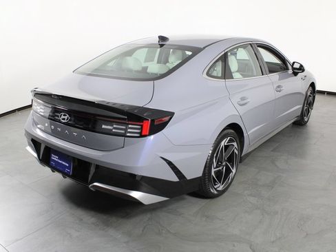 Certified 2026 Hyundai Sonata SEL FWD image 4