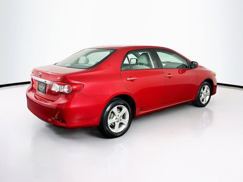 Used 2011 Toyota Corolla LE FWD image 9