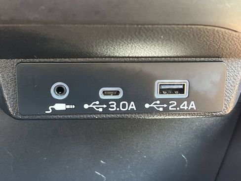 Certified 2026 Subaru Forester Touring AWD/4WD image 39
