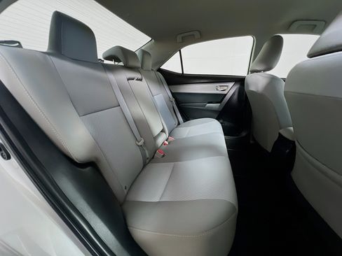 Used 2015 Toyota Corolla LE FWD image 22