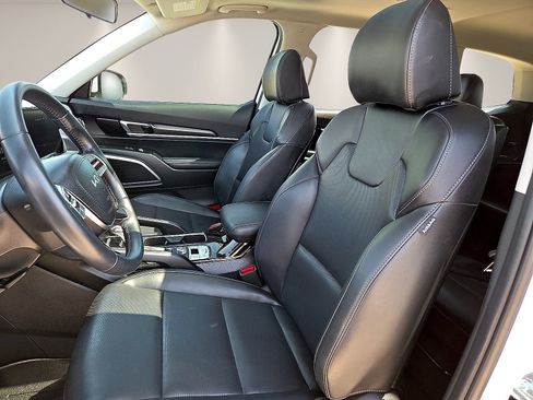 Used 2024 Kia Telluride S w/ S Sunroof Package FWD image 16