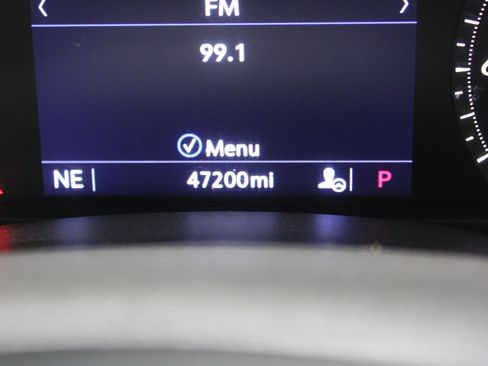 Used 2021 Cadillac CT4 Premium Luxury image 10