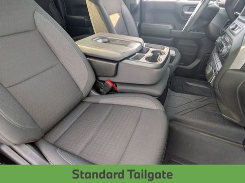 Used 2024 Chevrolet Silverado 1500 Custom image 31