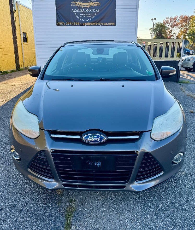 Used 2012 Ford Focus SEL FWD image 1