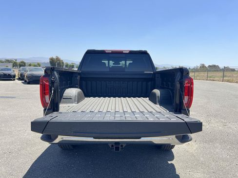 New 2026 GMC Sierra 1500 SLT w/ SLT Premium Plus Package RWD image 30