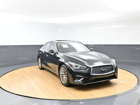 Used 2022 INFINITI Q50 Luxe w/ Cargo Package RWD image 6