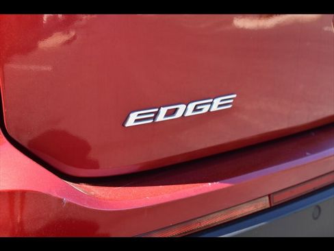 Used 2015 Ford Edge Titanium w/ Equipment Group 302A image 51