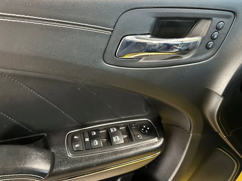 Used 2021 Dodge Charger SRT Hellcat w/ Harman/Kardon Audio Group image 11