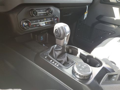 New 2025 Ford Bronco Big Bend image 19