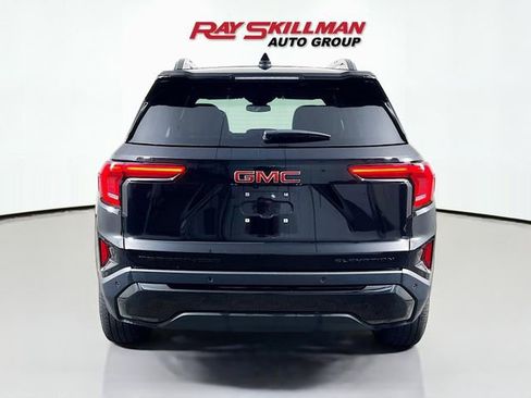 Used 2026 GMC Terrain Elevation w/ Elevation Premium Package AWD/4WD image 6