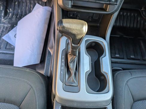 Used 2021 Chevrolet Colorado LT w/ Fleet Safety Package image 15