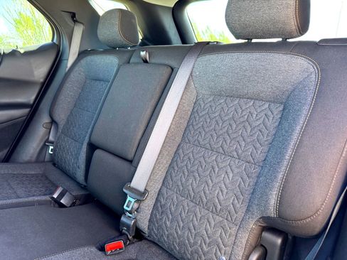 Used 2022 Chevrolet Equinox LT image 15