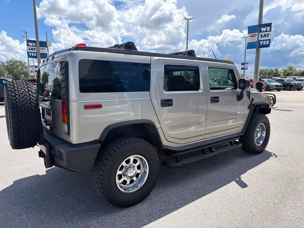 Used 2003 HUMMER H2 w/ Preferred Equipment Group AWD/4WD image 7