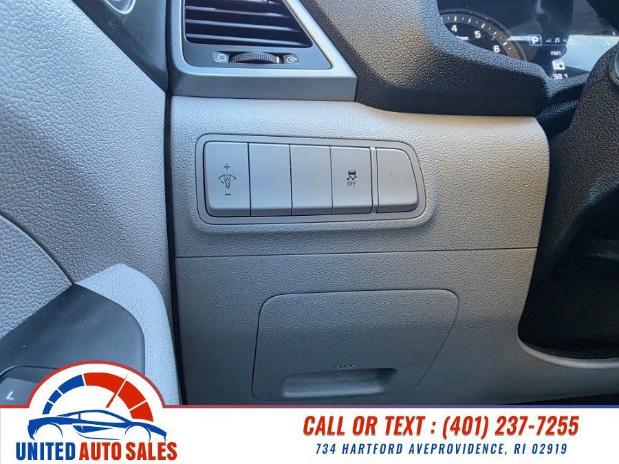 Used 2017 Hyundai Tucson SE w/ SE Popular Package 02 AWD/4WD image 17