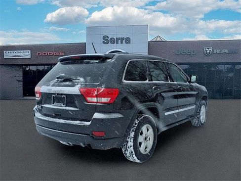 Used 2012 Jeep Grand Cherokee Laredo w/ Laredo E Group image 6