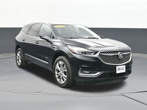 Used 2019 Buick Enclave Avenir w/ Avenir Technology Package FWD image 22