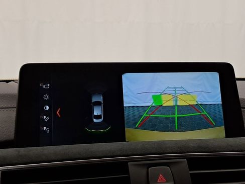 Used 2018 BMW M4 Coupe image 30