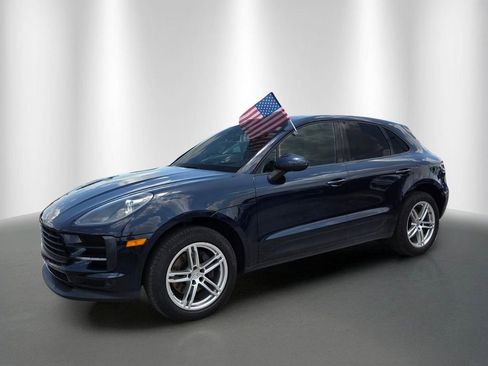 Used 2019 Porsche Macan AWD/4WD image 2