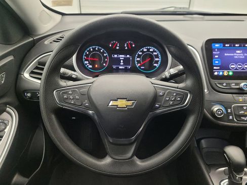 Used 2024 Chevrolet Malibu LS FWD image 22