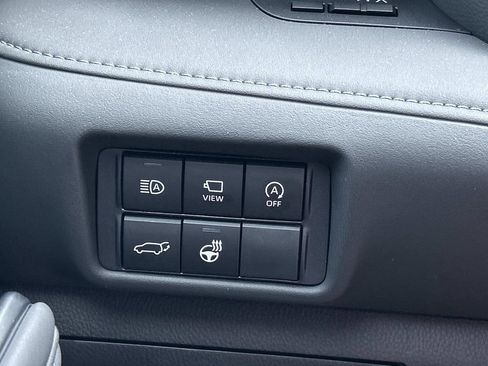 New 2026 Toyota Highlander Limited AWD/4WD image 32