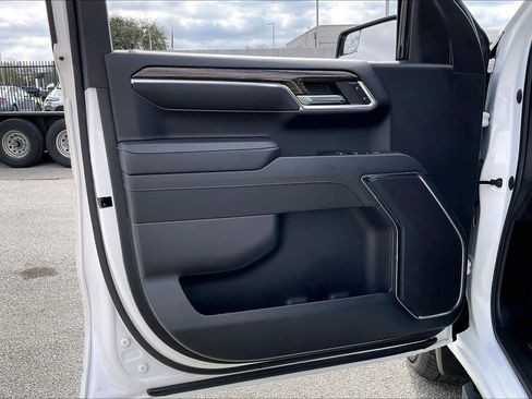 Certified 2023 GMC Sierra 1500 Elevation image 19