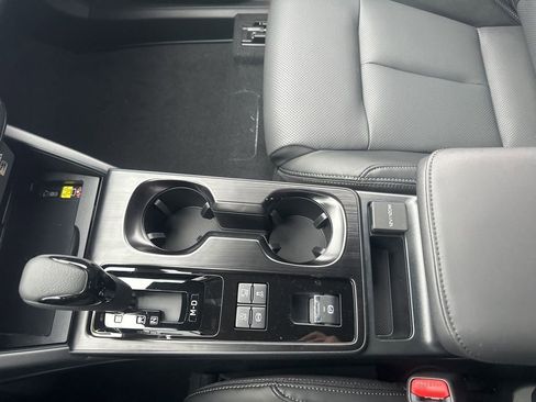 New 2026 Subaru Outback Touring XT image 18