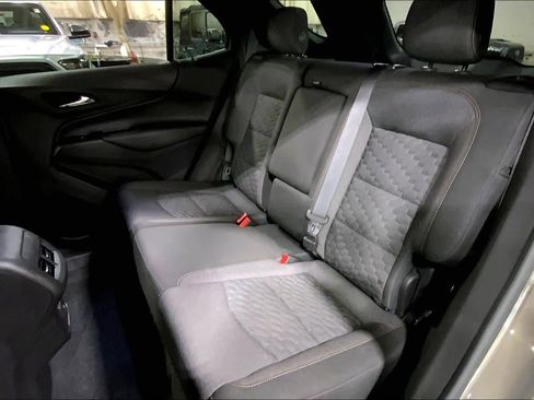 Used 2019 Chevrolet Equinox LT image 20