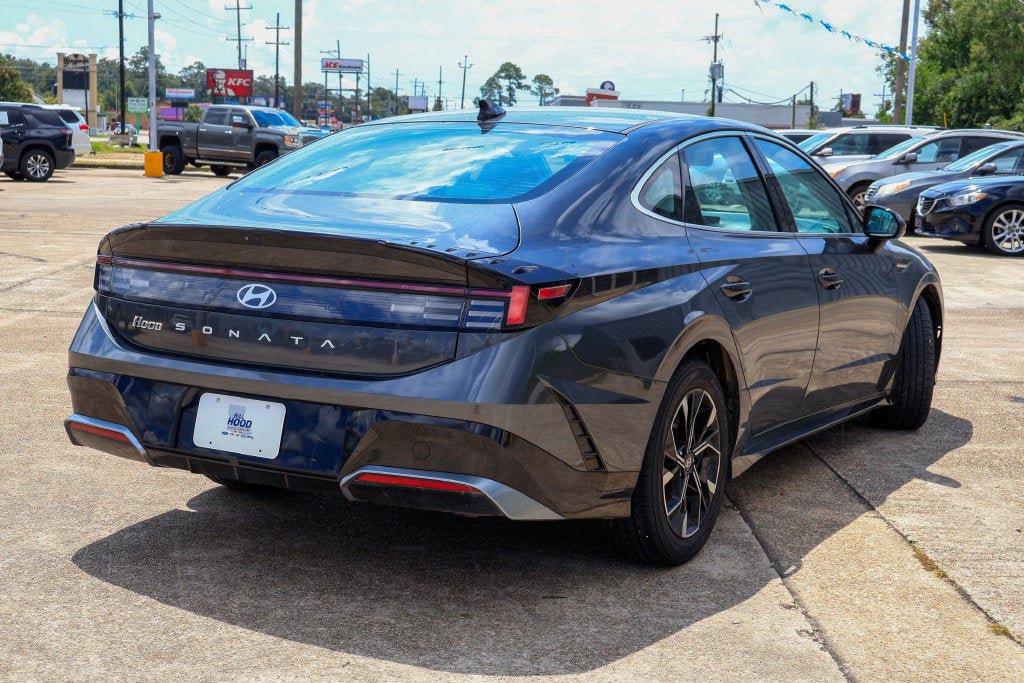 Used 2025 Hyundai Sonata SEL FWD image 20
