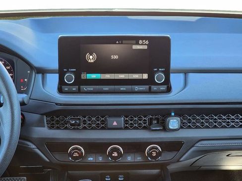 Used 2025 Honda Accord LX image 27