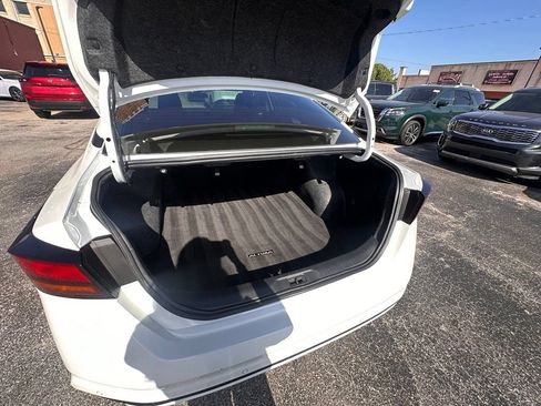 Used 2024 Nissan Altima 2.5 S FWD image 5