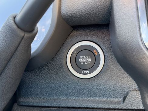 Used 2025 RAM 3500 Laramie w/ Night Edition image 21