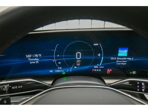 Certified 2024 Cadillac Lyriq Luxury AWD/4WD image 15