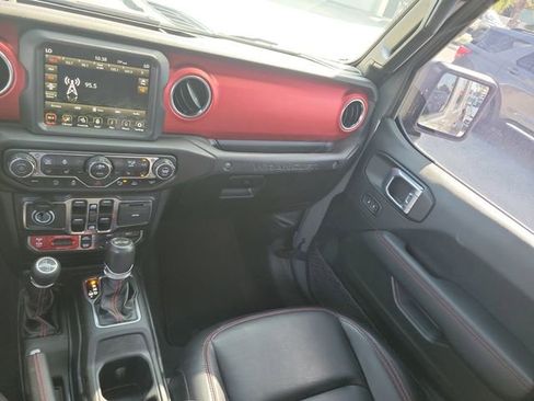 Used 2021 Jeep Wrangler Unlimited Rubicon w/ Xtreme Recon 35" Tire Package image 14