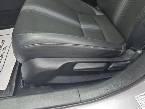 Used 2022 Honda Civic Sport image 29