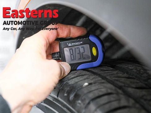 Used 2024 Mitsubishi Outlander SE image 26